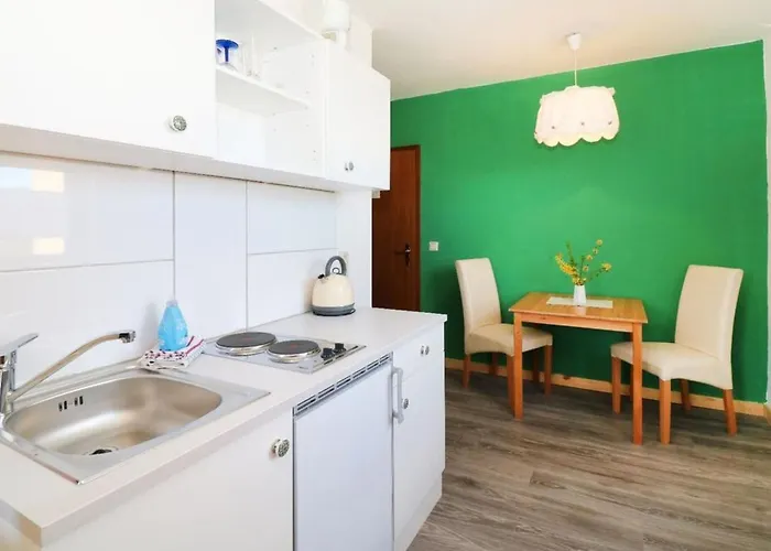 2 Personen Hund Willkommen By Interhome Lutow